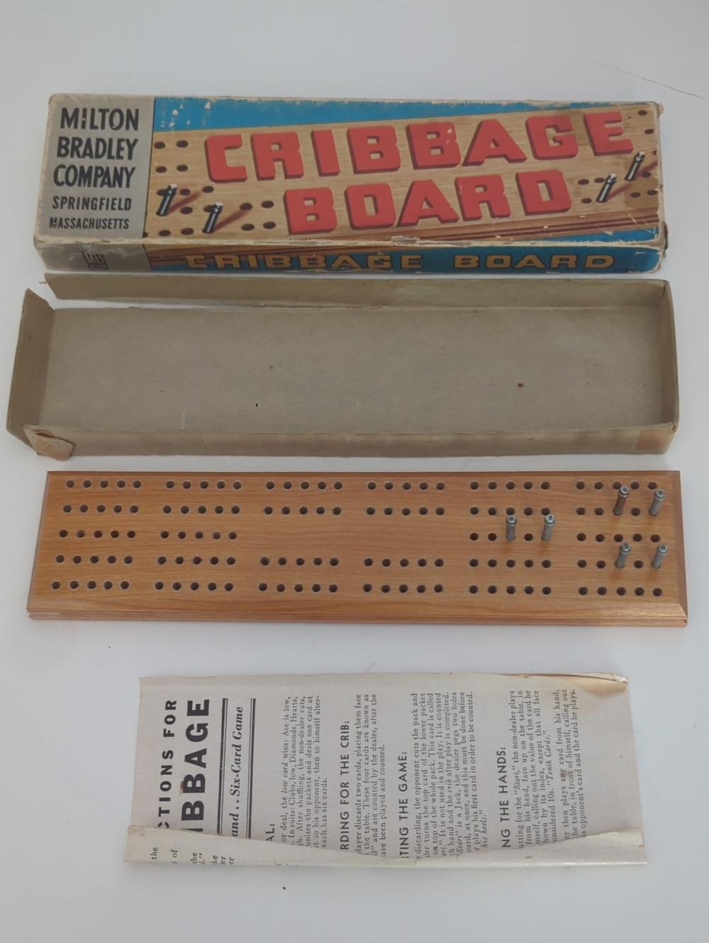 Vintage Milton Bradley Cribbage Board - Natural Wood
